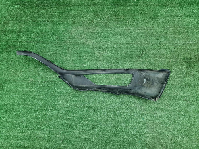 Накладка ПТФ правая Volvo XC90 2 (2014-2019)