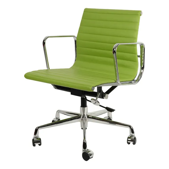 Офисное кресло Eames Ribbed EA 117 зеленая кожа
