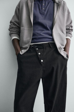 ZARA БРЮКИ WIDE FIT НА НАВЕСНОЙ ПЕТЛЕ, ЧЕРНЫЙ