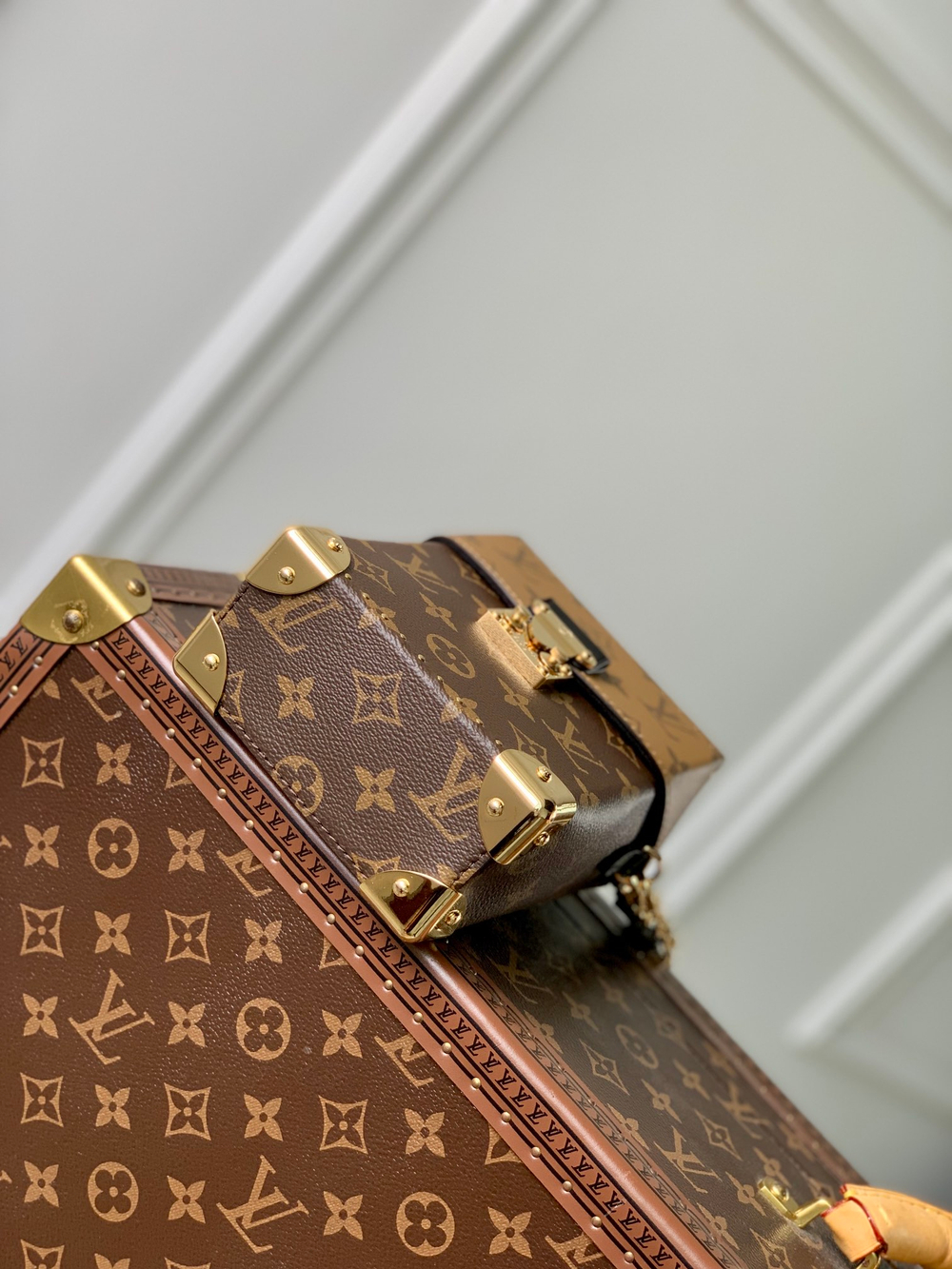 Louis Vuitton Camera Box
