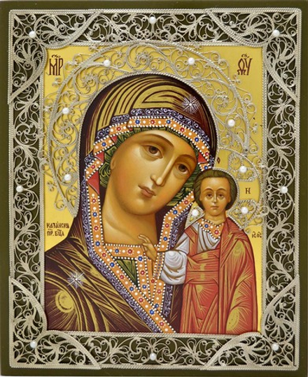 Казанская Божия Мать. Рукописная икона с серебряной филигранью.