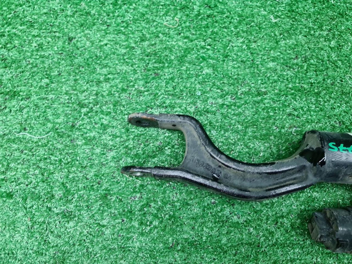 Стойка пневматическая левая Mercedes S W223 20-нв