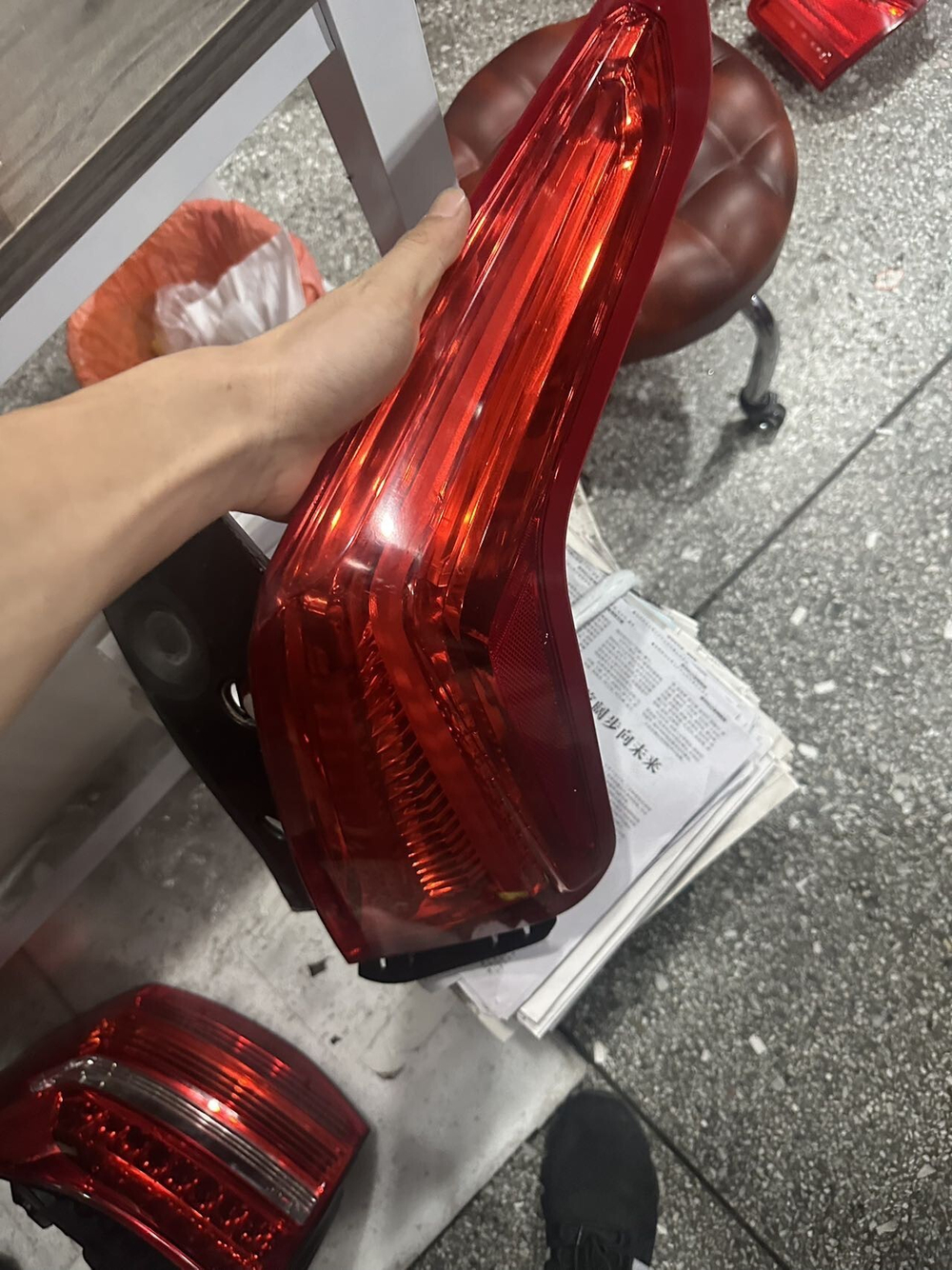 Задний фонарь Cadillac XT5 оригинал