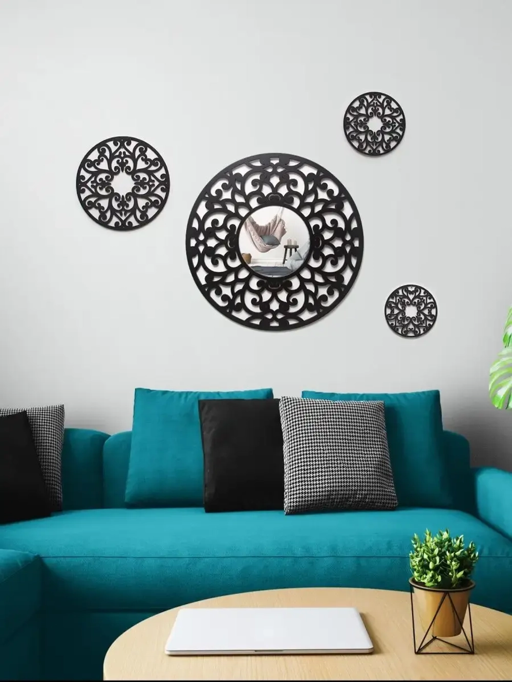 Зеркало настенное