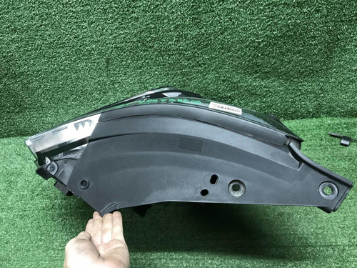 Битая Фара правая Hyundai Santa Fe 4 TM 20-23 LED