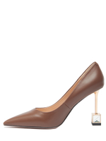 Женские кожаные коричневые туфли с авторским квадратным каблуком