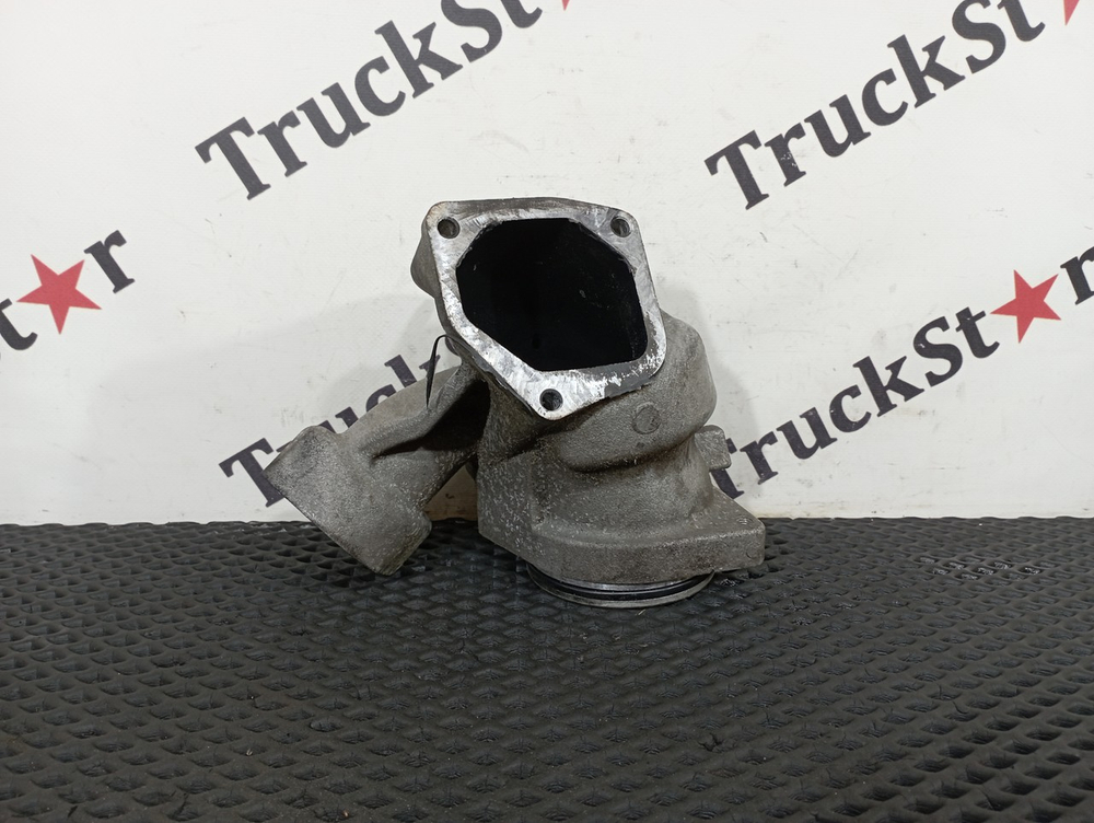 Патрубок впускного коллектора