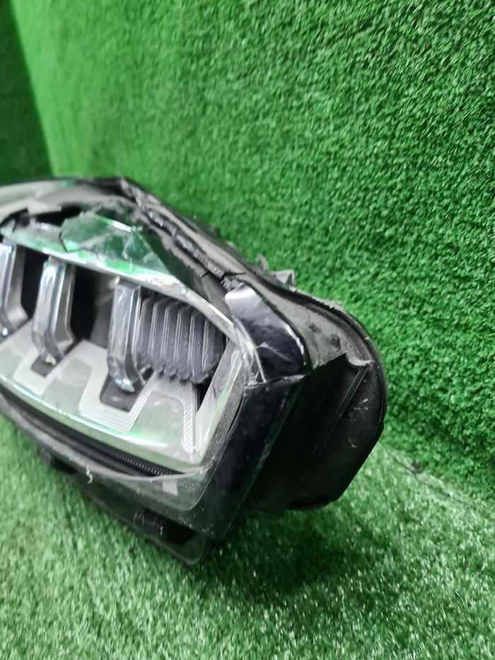 Битая Фара правая Chery Tiggo 7 Pro (20-нв) LED