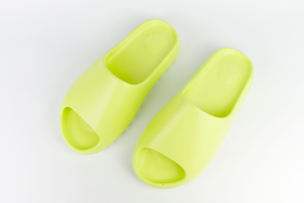Шлёпки Adidas Yeezy Slide Wmns Lemon