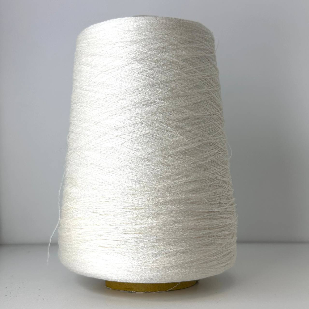 STAR - Loro Piana; 100% шелк; 4000м/100гр, (2/80); col. SEMIOT, цвет: белый жемчуг; S705