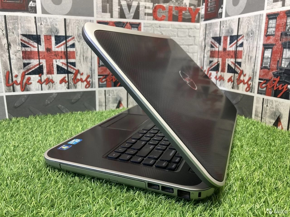 Ноутбук Dell i5/1366*768/4GB/HDD300 / Скупка