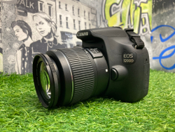 Canon 1200D kit 18-55mm 3.5-5.6 III 3.000 кадров