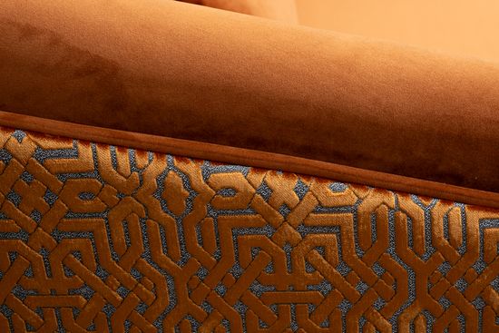 Диван Trevi 230М(К) трехм раскл с кантом оранж Pad32+Lattice ORANG 232*103*88см