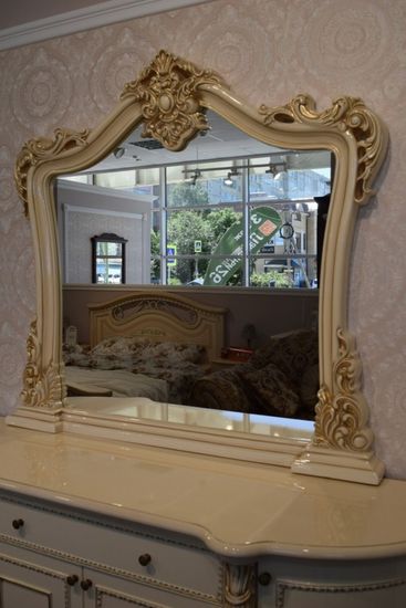 Комод  ДЖОКОНДА с зеркалом крем глянец