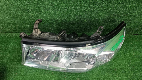 Фара левая Toyota Land Cruiser 200 (2007-2012) галоген