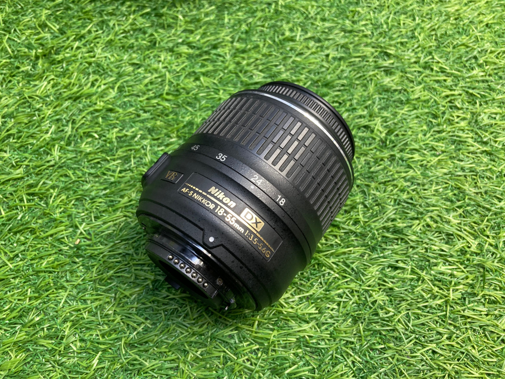 Nikon D3000 Kit 18-55mm Покупка/Продажа