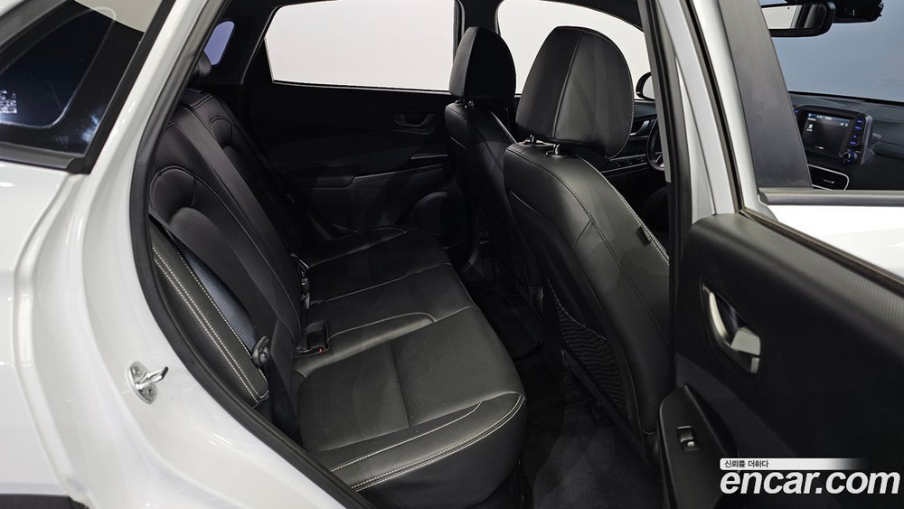 Hyundai KONA Hybrid Modern Special (12.2019)