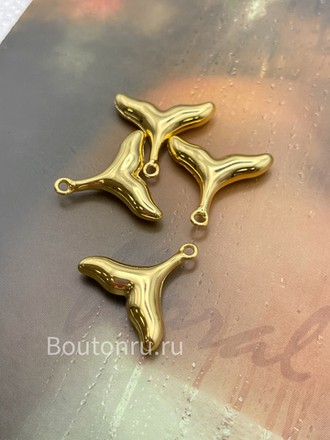 Подвеска "Хвост Кита" золотистая 21х23,5мм