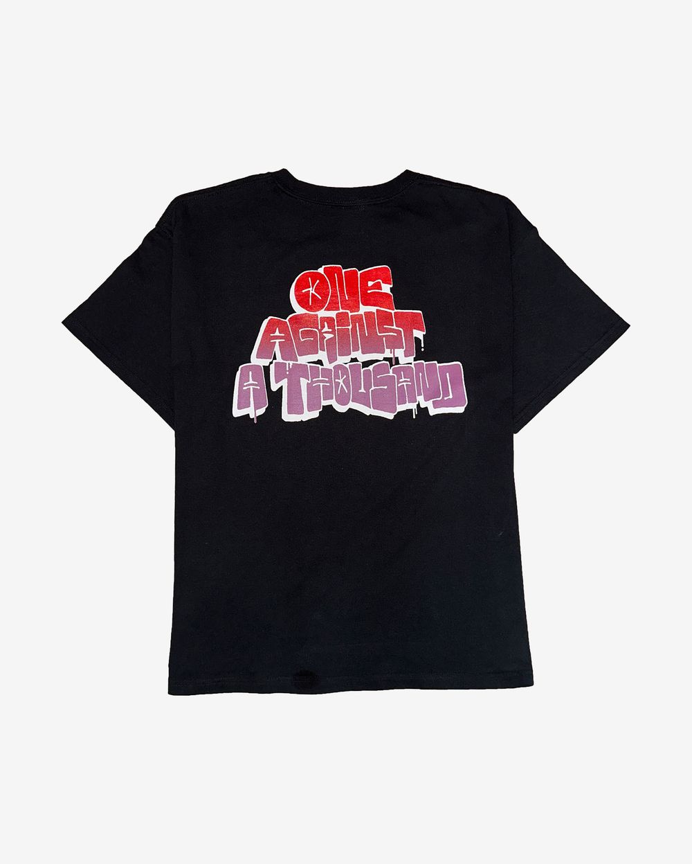 Футболка Tahiry One Against A Thousand Red Print черная