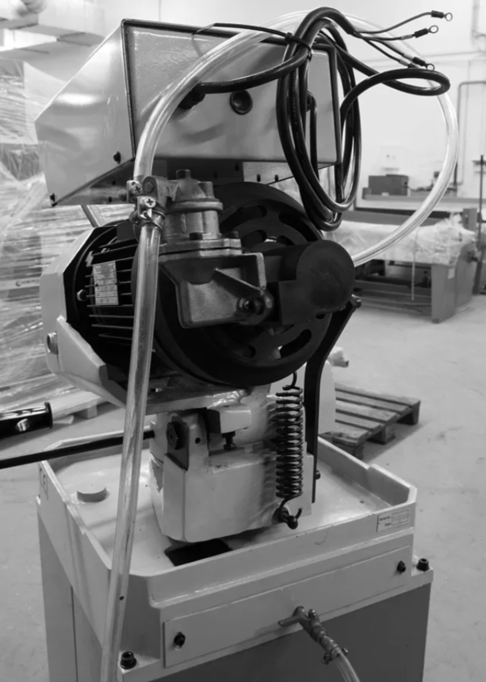 Маятниковая отрезная пила Stalex CS-250