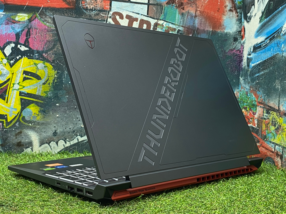 Игровой ThundeRobot 15' i5-12450H/RTX 4050 6GB/IPS 165 Гц/16GB/512GB/ 911 X Wild Hunter G2L[JT009500ERU]/Windows 11
