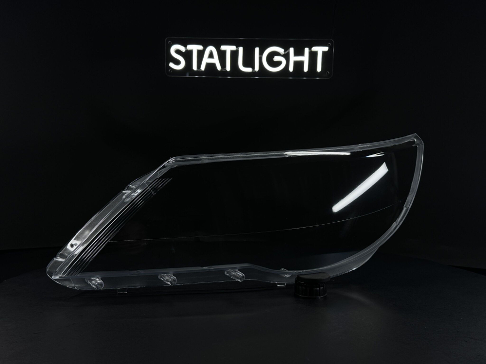 Левое стекло фары Volkswagen Tiguan 1 2007-2011