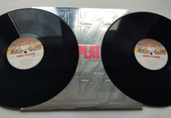 Винтажная виниловая пластинка LP Kiss Double Platinum (Japan 1978) (No Obi) Detroit Rock City