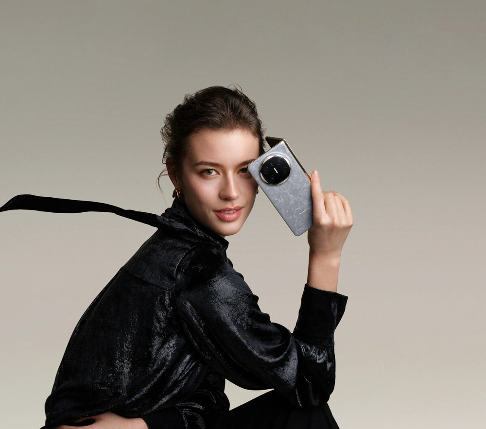 Смартфон Huawei Mate X6 12/512Гб Туманно-серый (ICL-LX9)