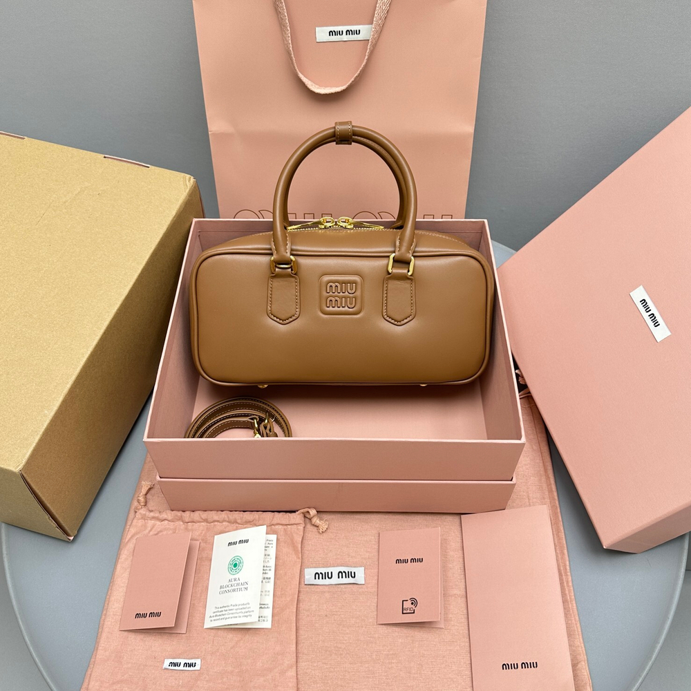 Miu Miu Arcadie Bag M 27 cm