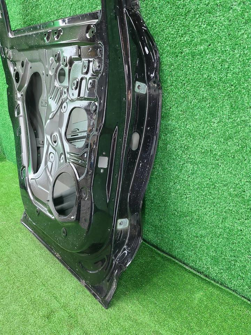 Дверь задняя левая Geely Tugella (2019-2024)