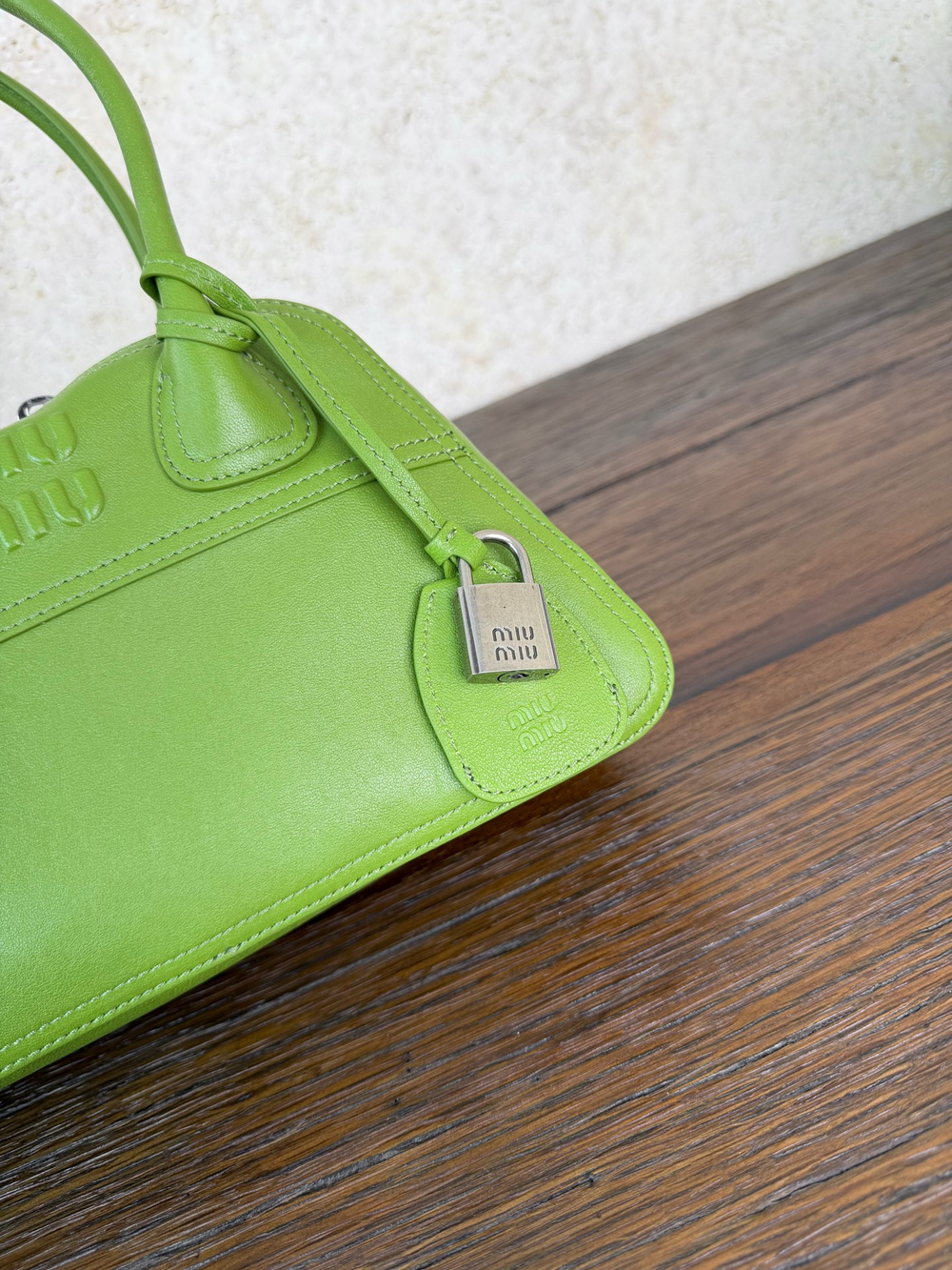 Miu Miu Vivant Bag 28 cm