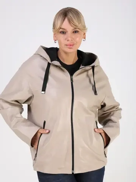 Кожаная куртка демисезонная с капюшоном короткая