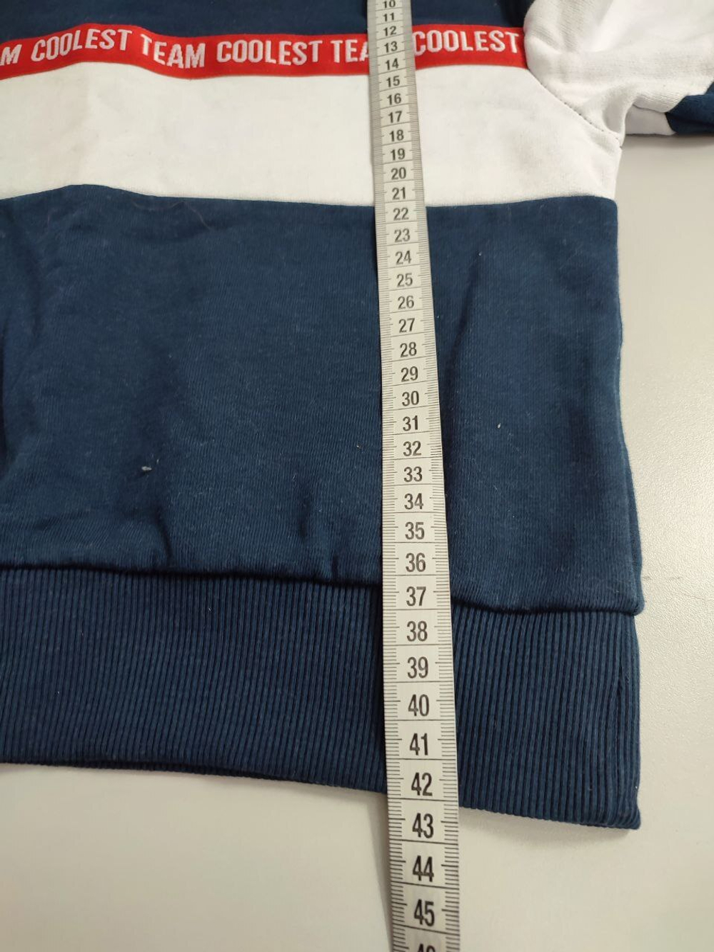 Джемпер ЯR утепленный на 10 лет