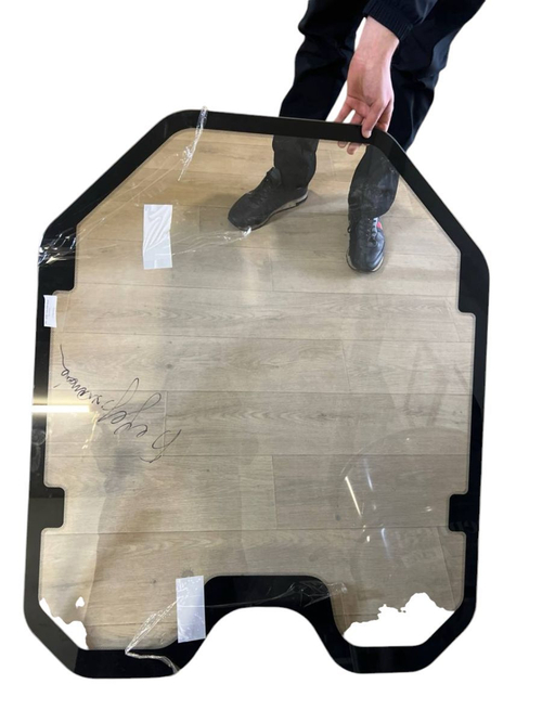 Стекло лобовое (798*980) JCB 332/X5157, 335/F9364