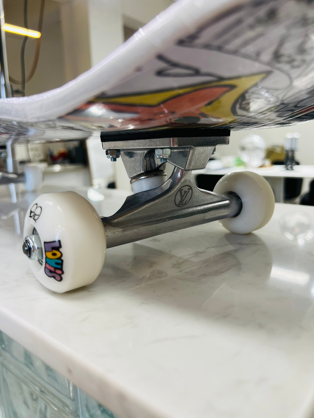 Louis Vuitton Skateboard Mng Comics