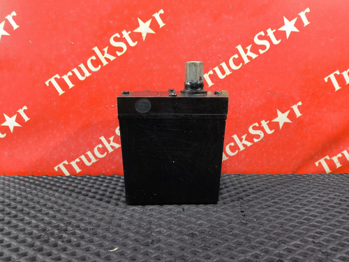 Насос подъема кабины