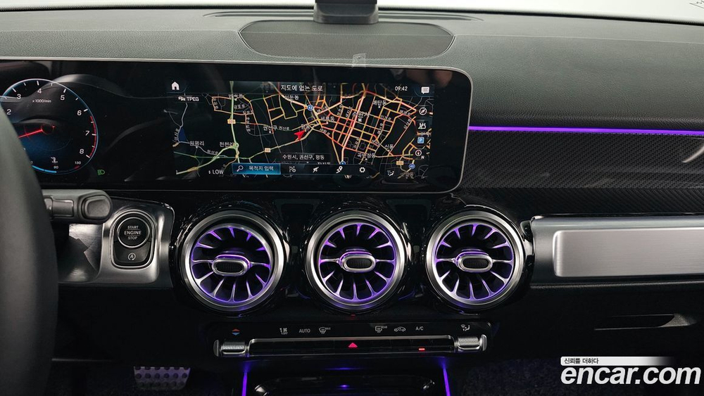 Mercedes-Benz GLB-Class X247 GLB250 4MATIC (10.2020)