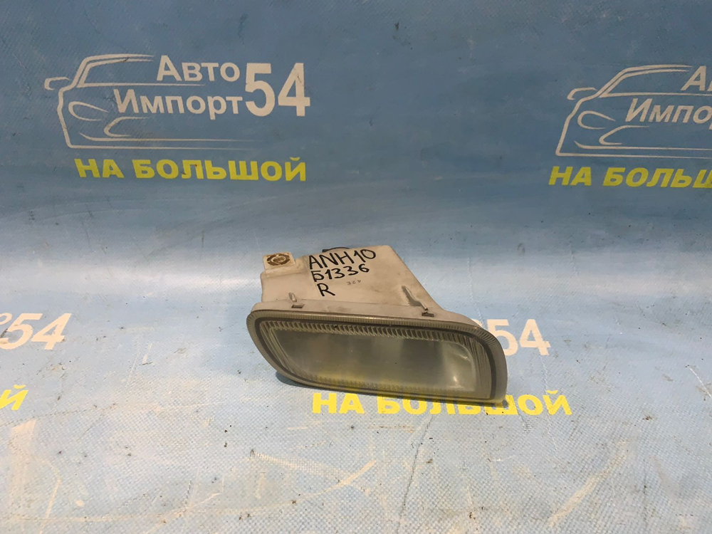 Туманка правая TOYOTA ALPHARD 2002-2005