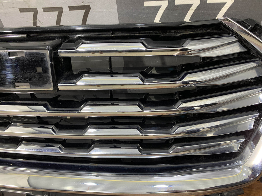 Решетка радиатора Haval Jolion 21-нв Б/У Оригинал 5509132XST01A