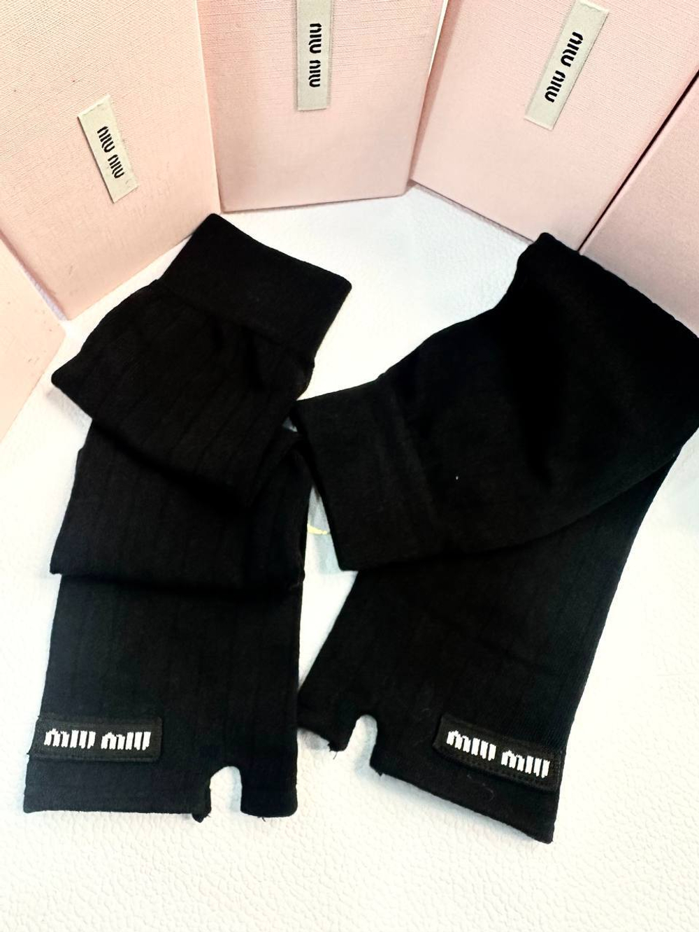 Перчатки MIU MIU