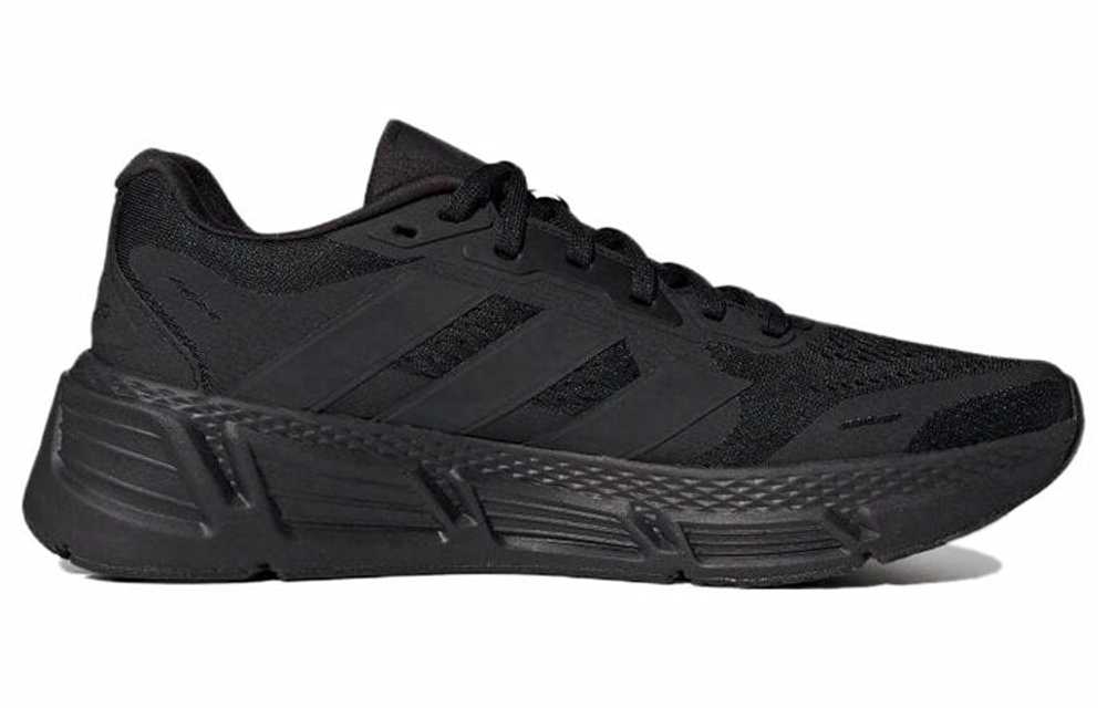 Кроссовки Adidas Questar 2M