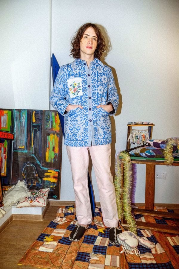 Куртка с Вышивкой на Кармане / White-Blue Jacket бело-синяя - фото 3