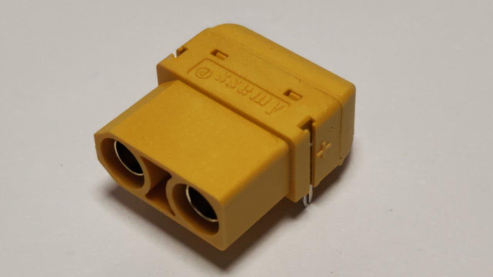 Разъём Amass XT90PW-Female