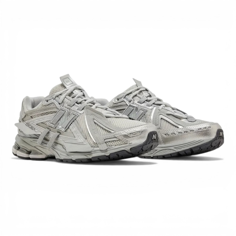 NEW BALANCE 1906A Concrete Silver Metallic