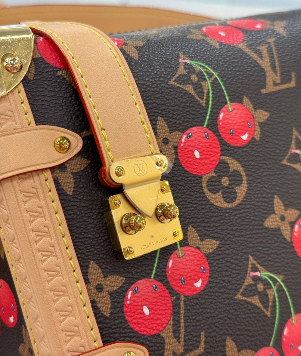 Сумка Louis Vuitton