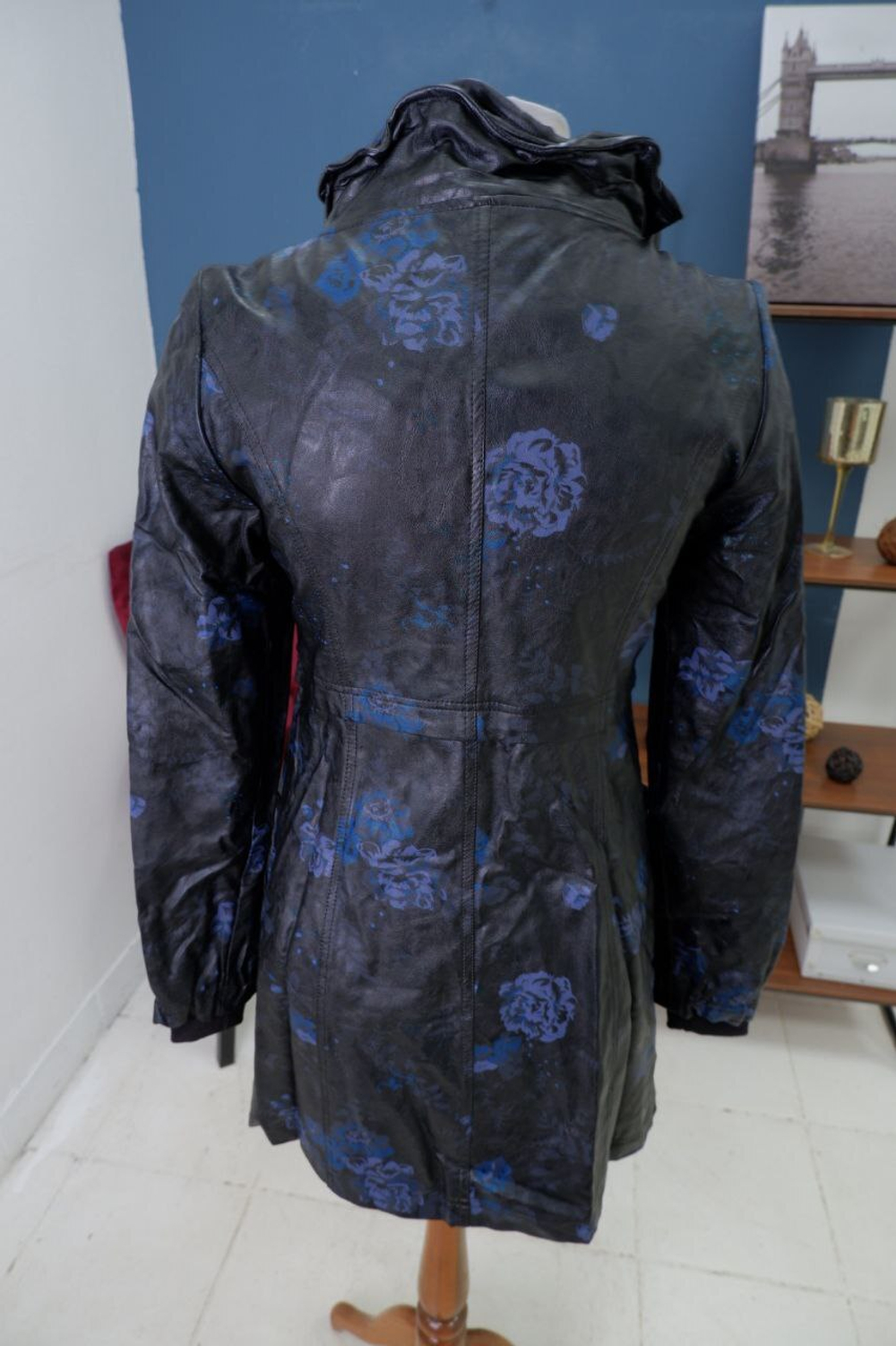 Куртка Daiyidg с принтом 40 размер, новая