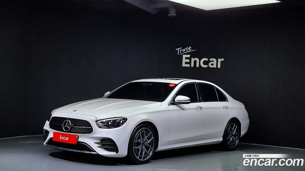 Mercedes-Benz E-Class W213 E220d 4MATIC AMG Line (04.2022)