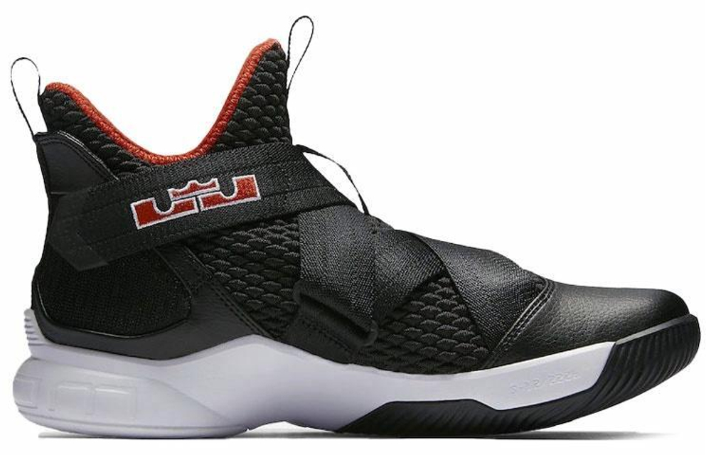 Кроссовки Nike Zoom Soldier 12