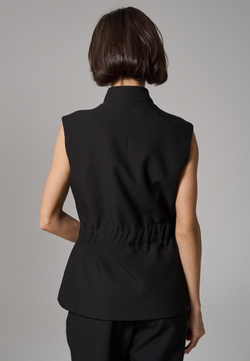 Жилет на молнии черный