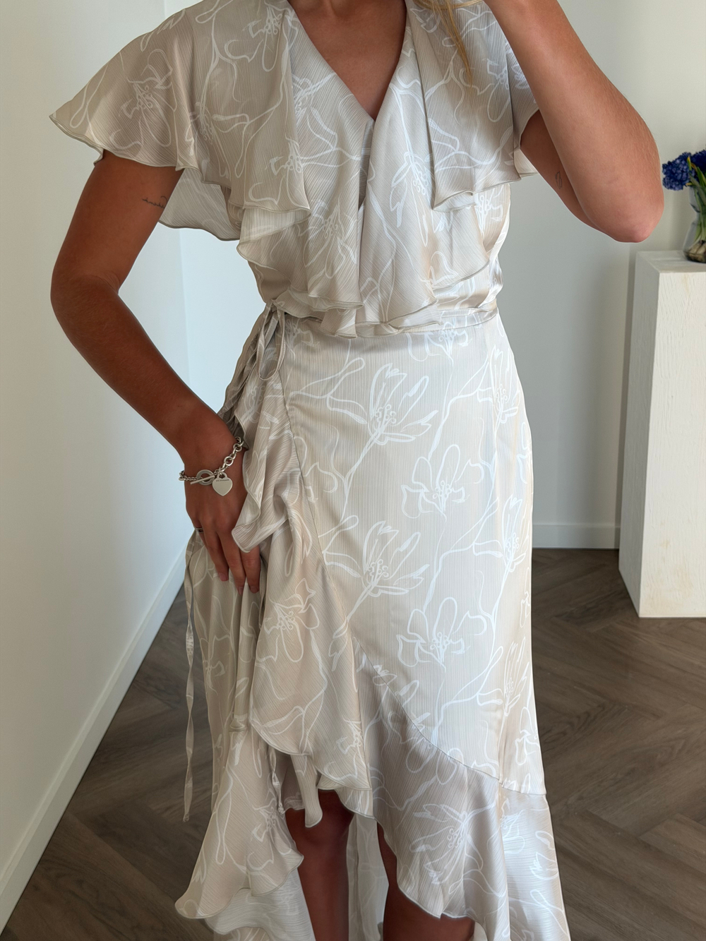 Платье Нежность миди бежевый